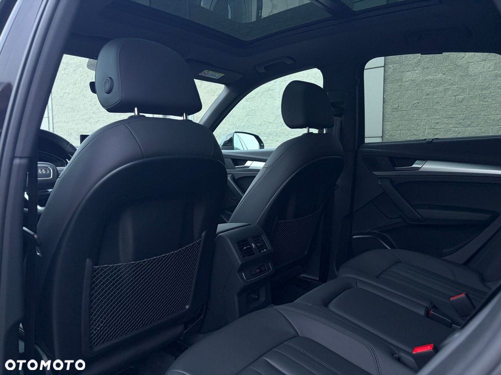 Audi Q5 Sportback - 27