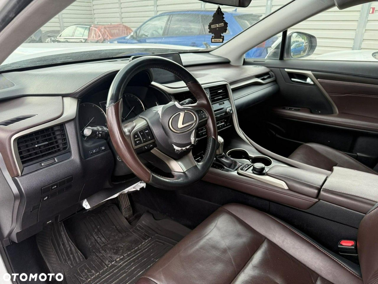 Lexus RX - 7