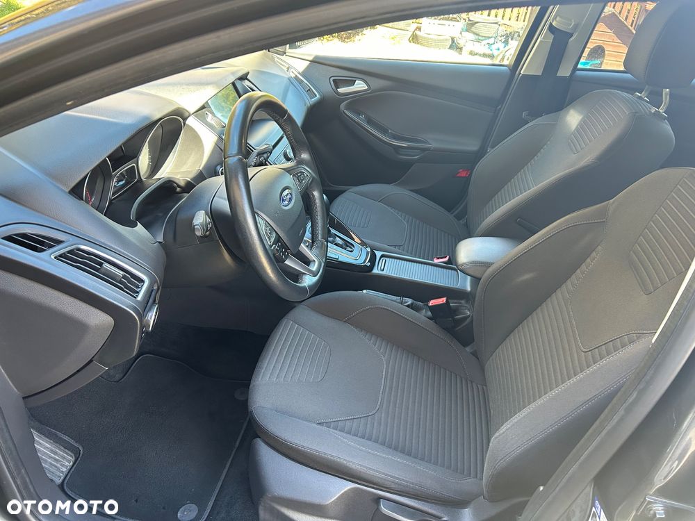 Ford Focus 1.0 EcoBoost Titanium Business - 9