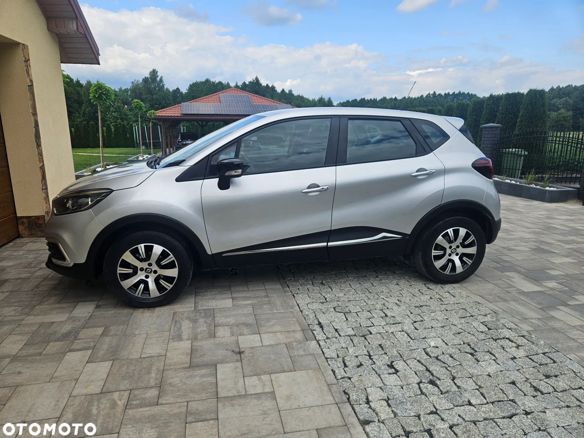 Renault Captur (ENERGY) TCe 90 BOSE EDITION - 22