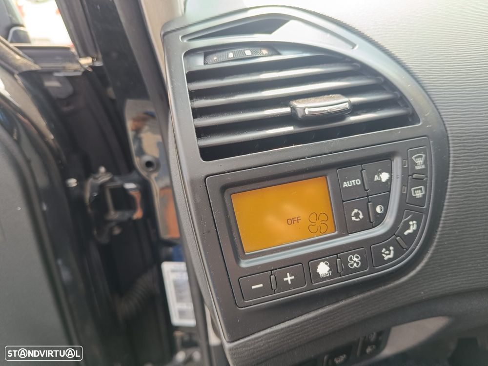 Citroën C4 Grand Picasso 1.6 e-HDi Seduction CMP6 - 13
