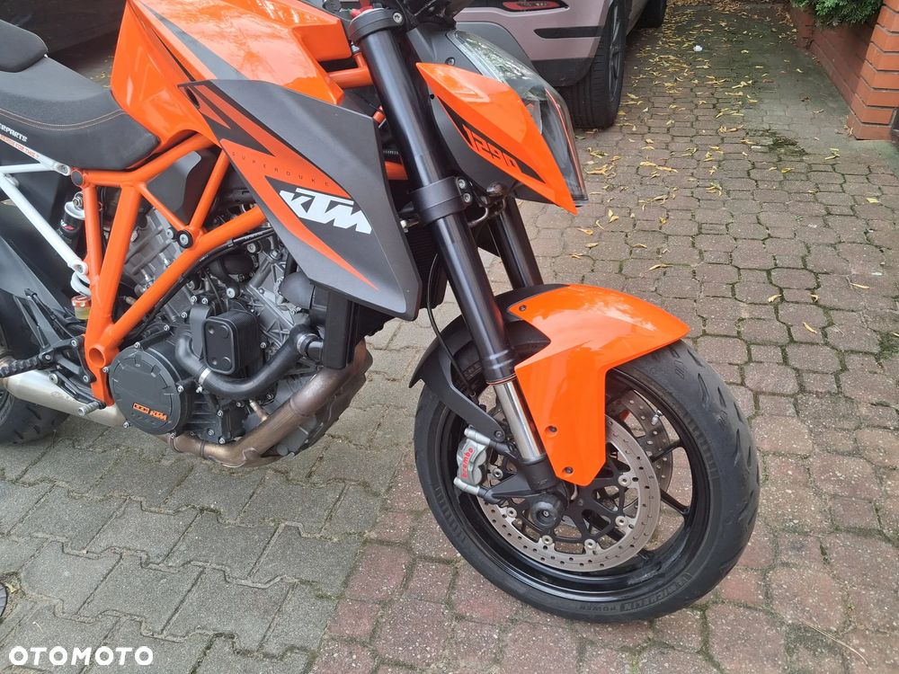 KTM Super Duke - 13