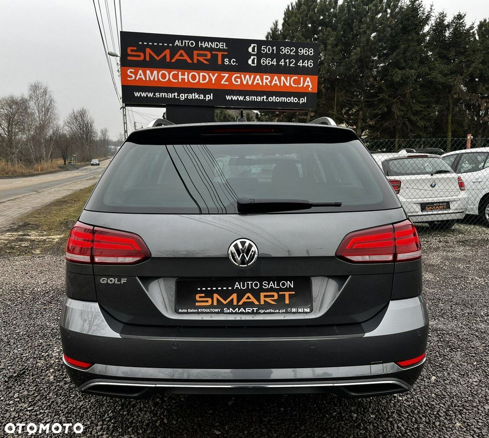 Volkswagen Golf - 5