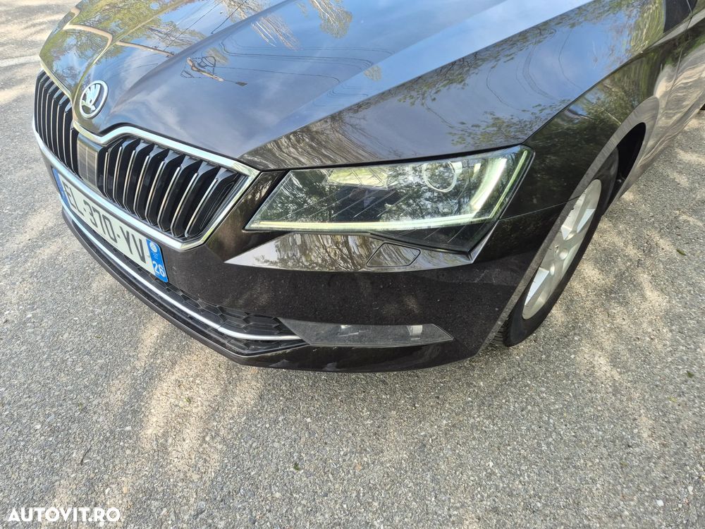 Skoda Superb 1.6 TDI DSG Style - 25