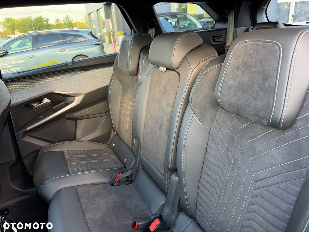 Peugeot 5008 1.2 PureTech mHEV GT Exclusive S&S e-DCS6 - 14