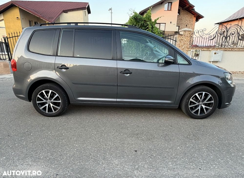 Volkswagen Touran 1.6 TDI DPF Trendline - 9