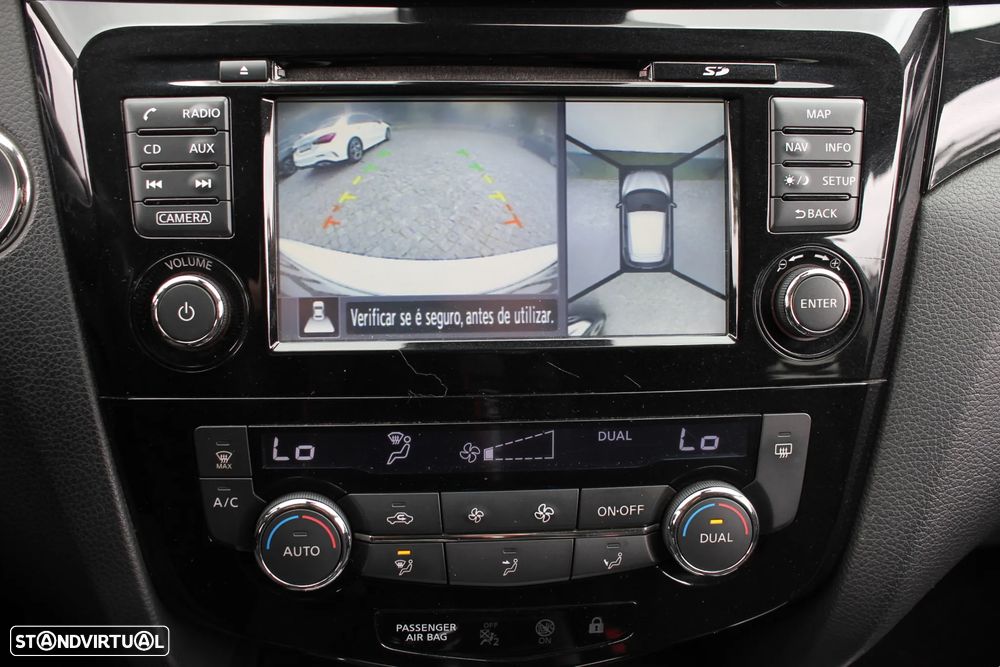 Nissan Qashqai 1.5 dCi N-Connecta - 15