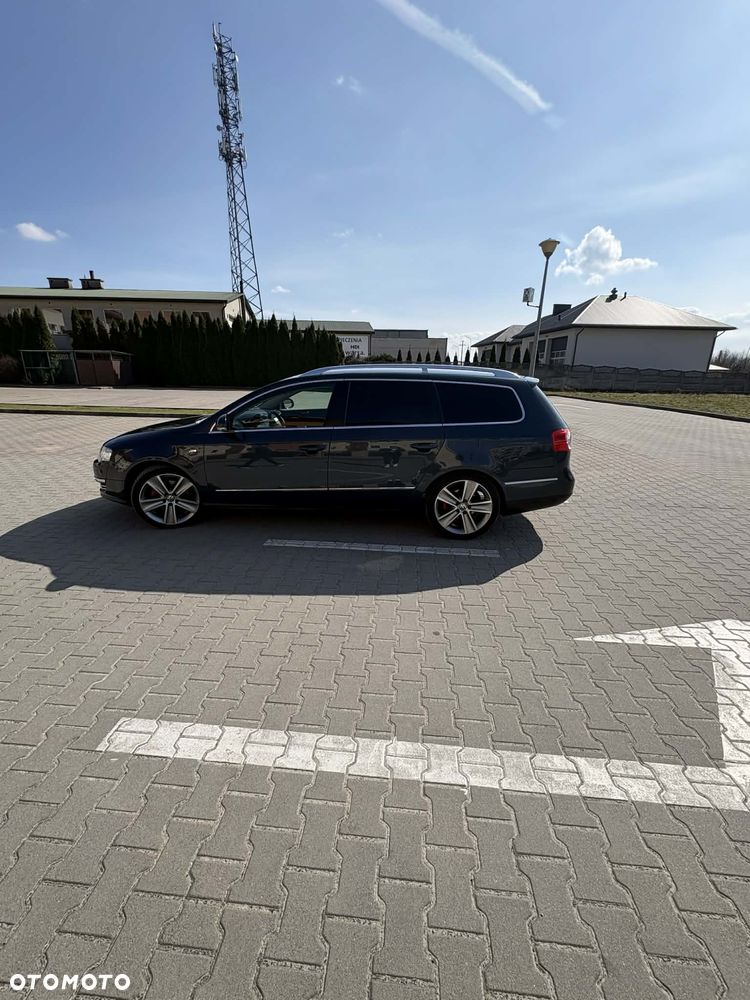 Volkswagen Passat 2.0 TDI DPF Sportline - 3