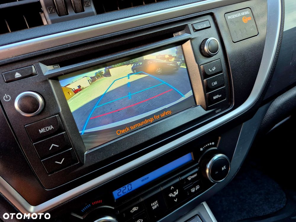 Toyota Auris - 15
