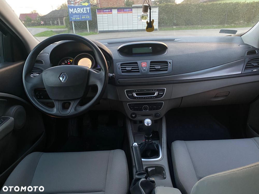 Renault Megane 1.6 16V Dynamique - 10