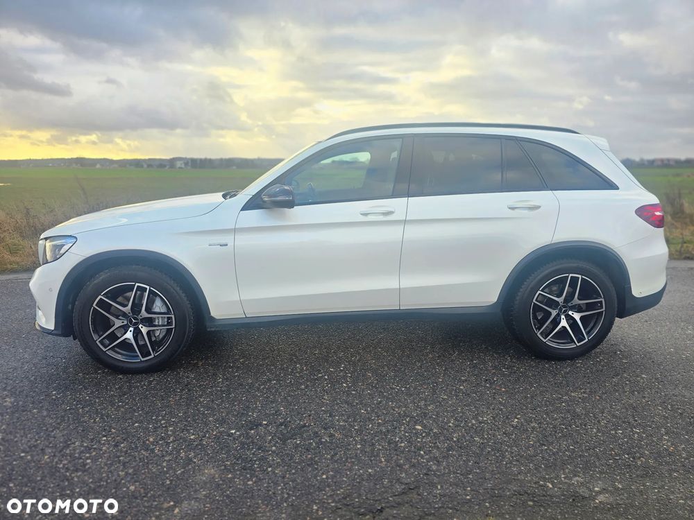 Mercedes-Benz GLC - 8