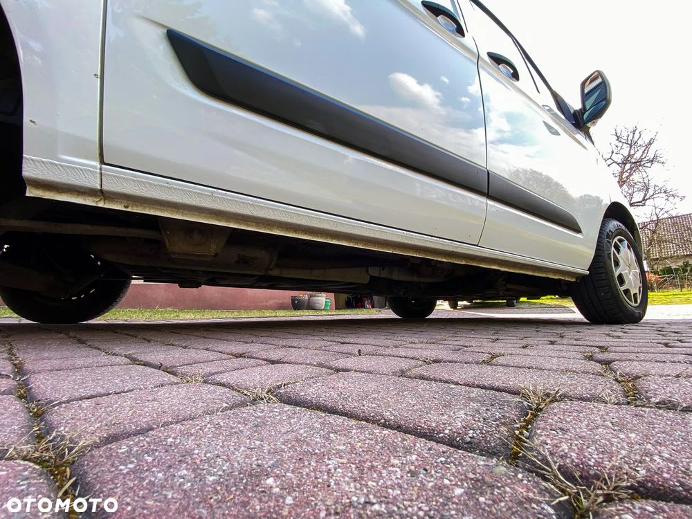 Ford Transit Custom - 16