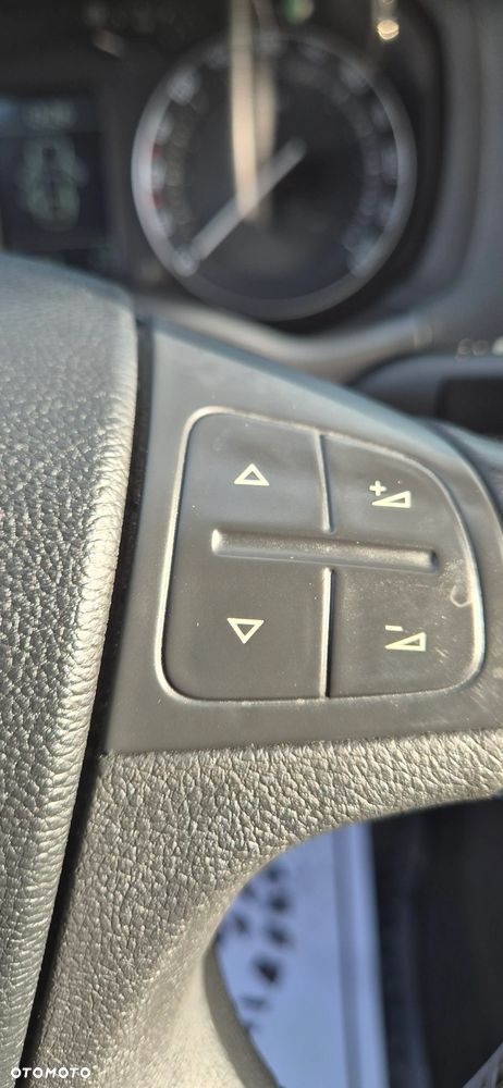 Skoda Octavia 1.6 Active - 21