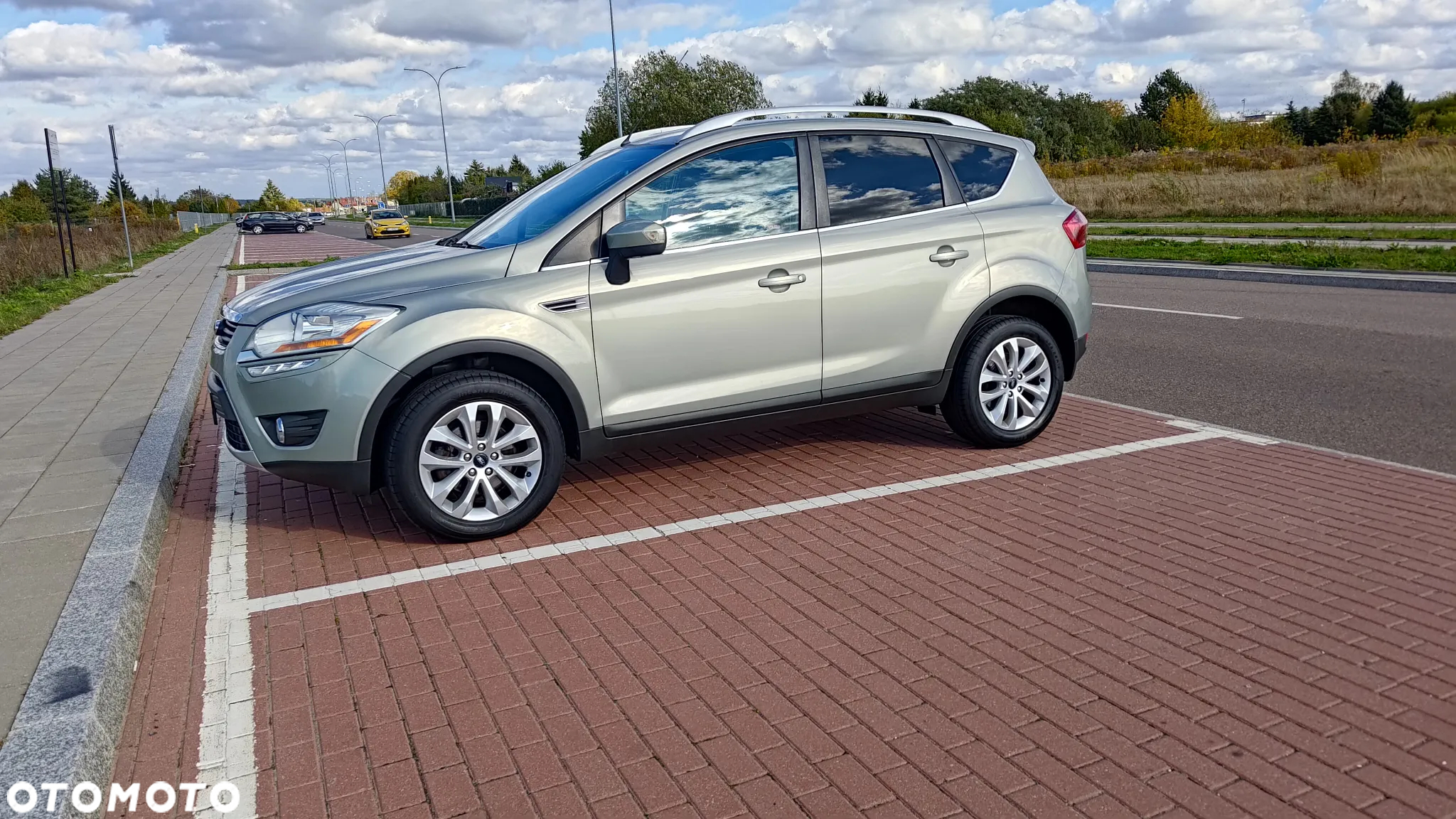 Ford Kuga 2.0 TDCi Titanium FWD - 2