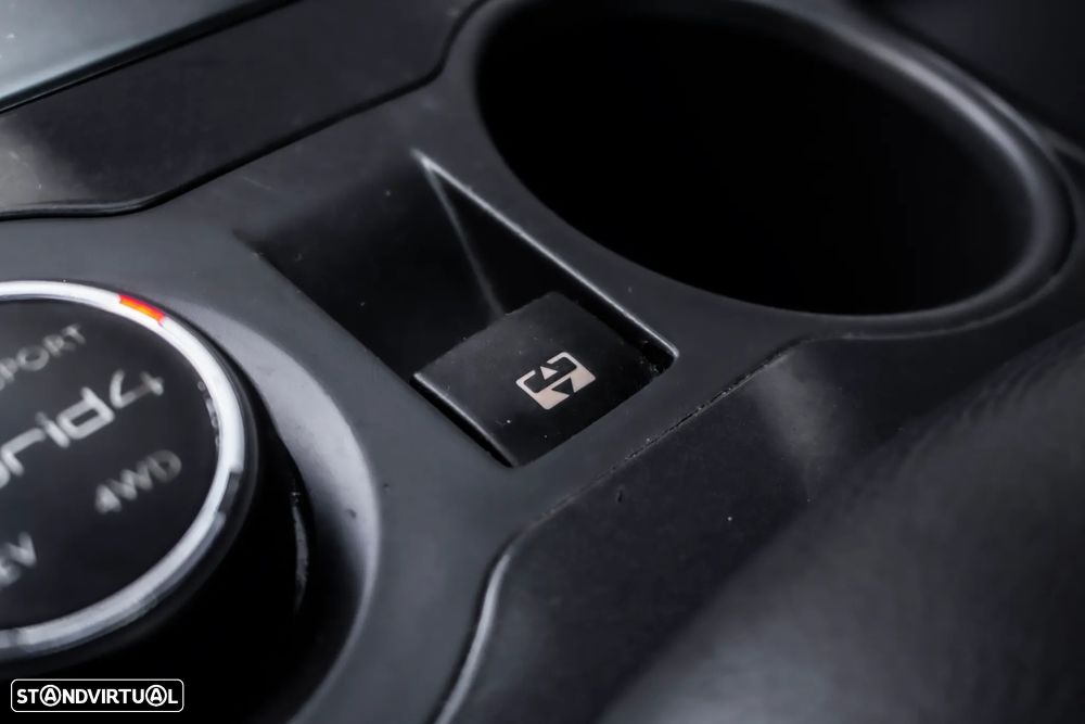 Peugeot 3008 2.0 HDi Hybrid4 - 19