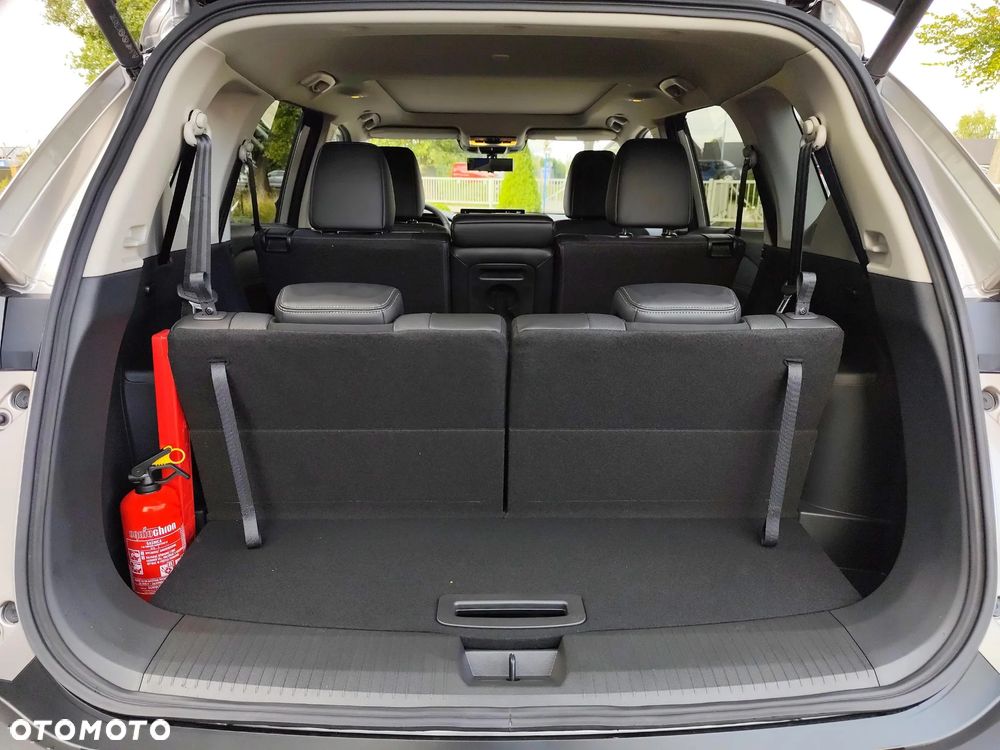 Nissan X-Trail 1.5 VC-T e-POWER Tekna e-4ORCE 7os - 36