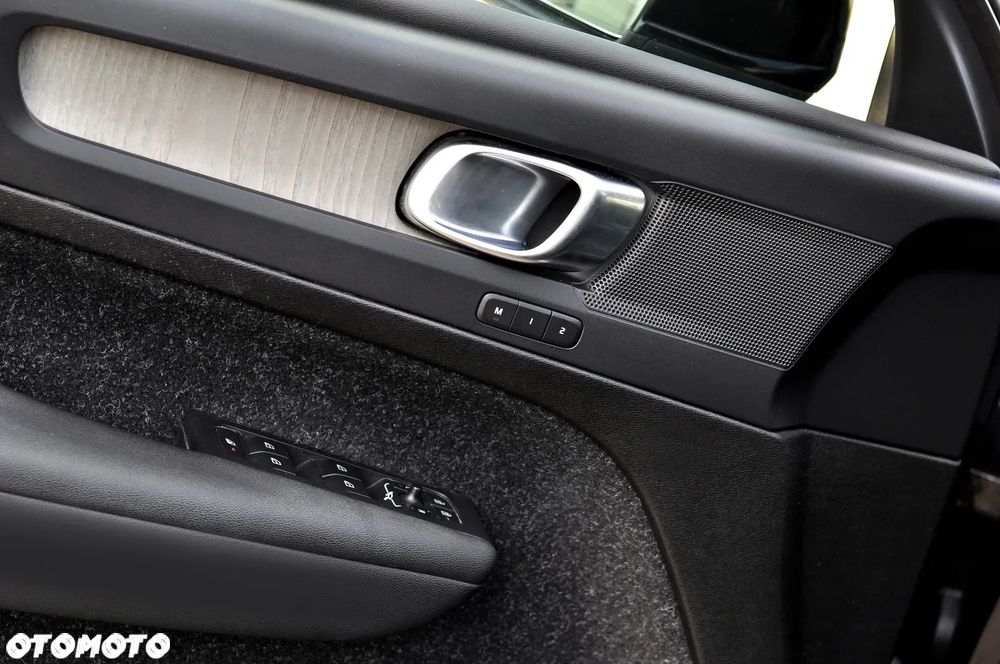 Volvo XC 40 D3 SCR Inscription - 39