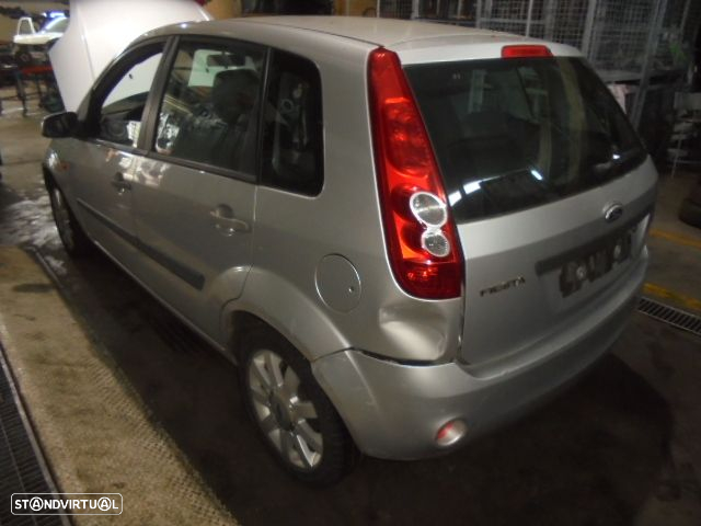 Carro MOT: FUJA FUJB  CBK  CXVEL:98WT7F096AC  B5/IB5 FORD FIESTA 5 2005 1.25 75CV 5P CINZA GASOLINA - 8