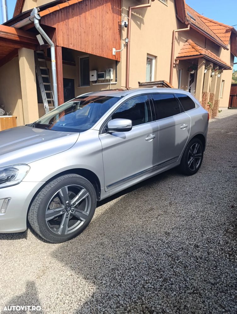 Volvo XC 60 D4 AWD Geartronic Summum - 19