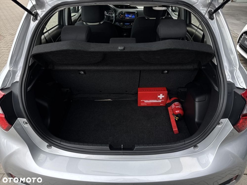 Toyota Yaris Hybrid 100 Premium EU6 - 33