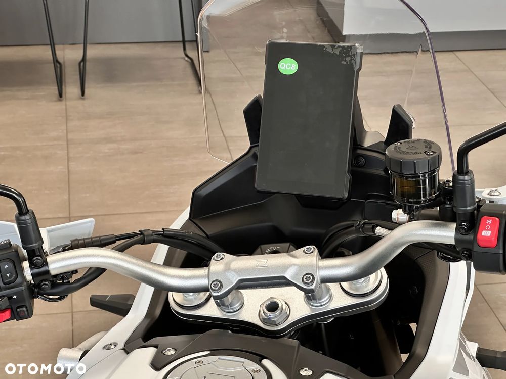 KOVE 800X Touring - 12