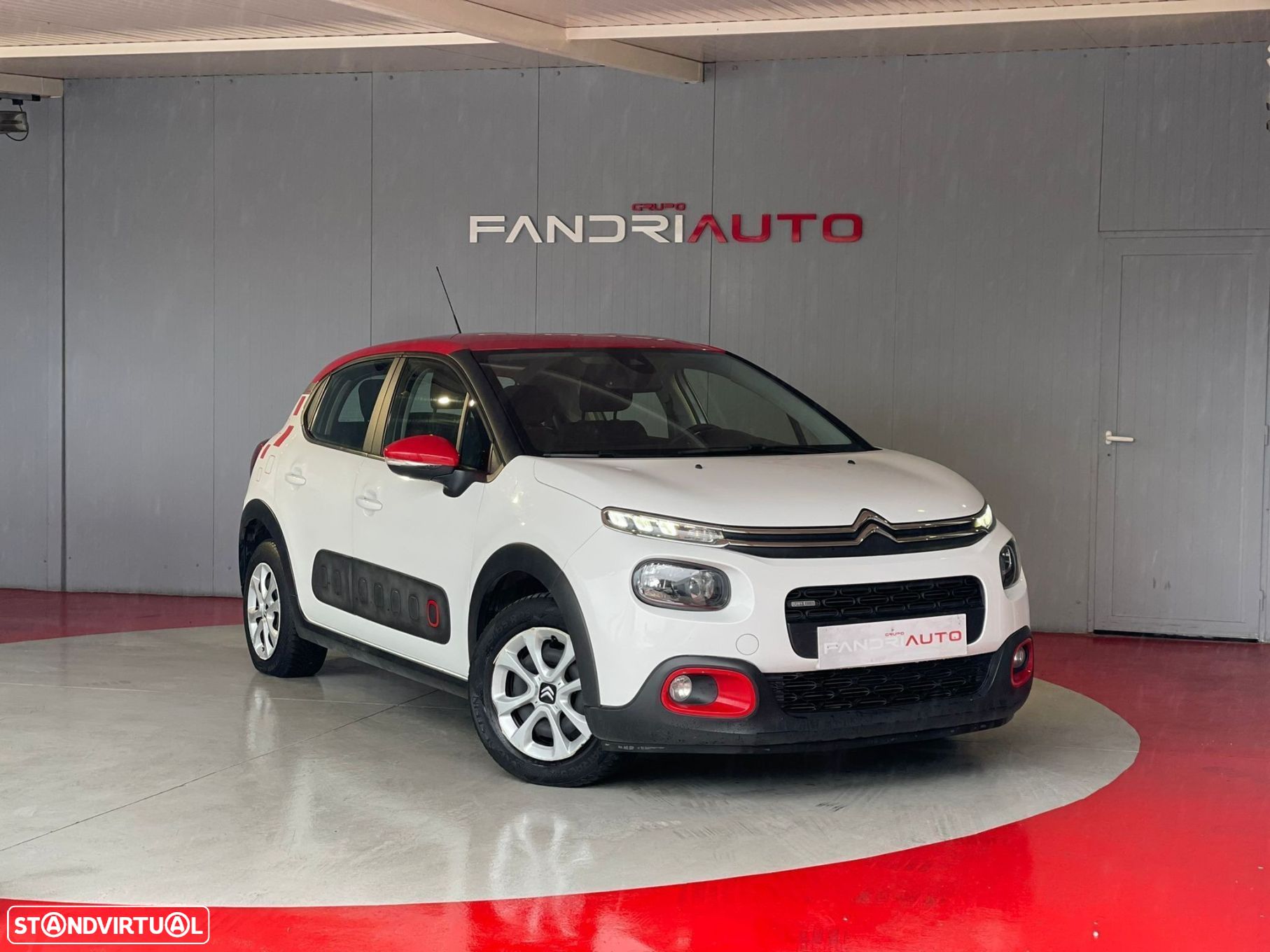 Citroën C3 1.2 PureTech Feel - 1
