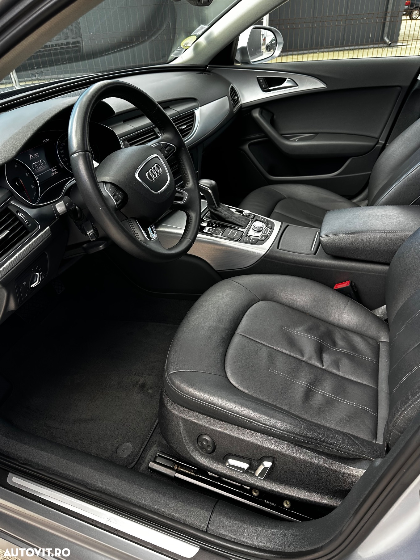 Audi A6 Avant 2.0 TDI quattro S tronic - 9