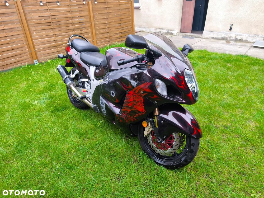 Suzuki Hayabusa - 1