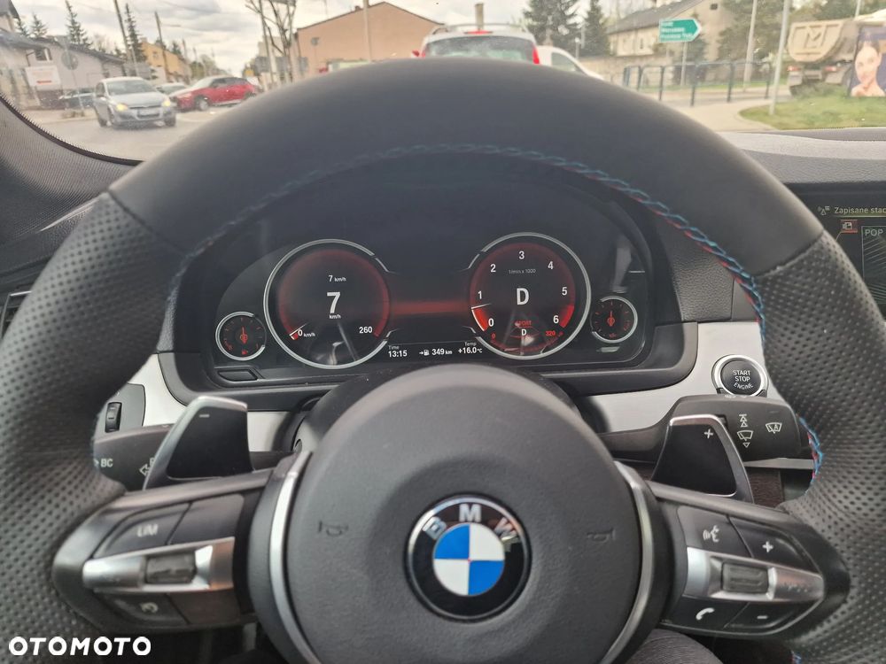 BMW Seria 5 530d xDrive - 7