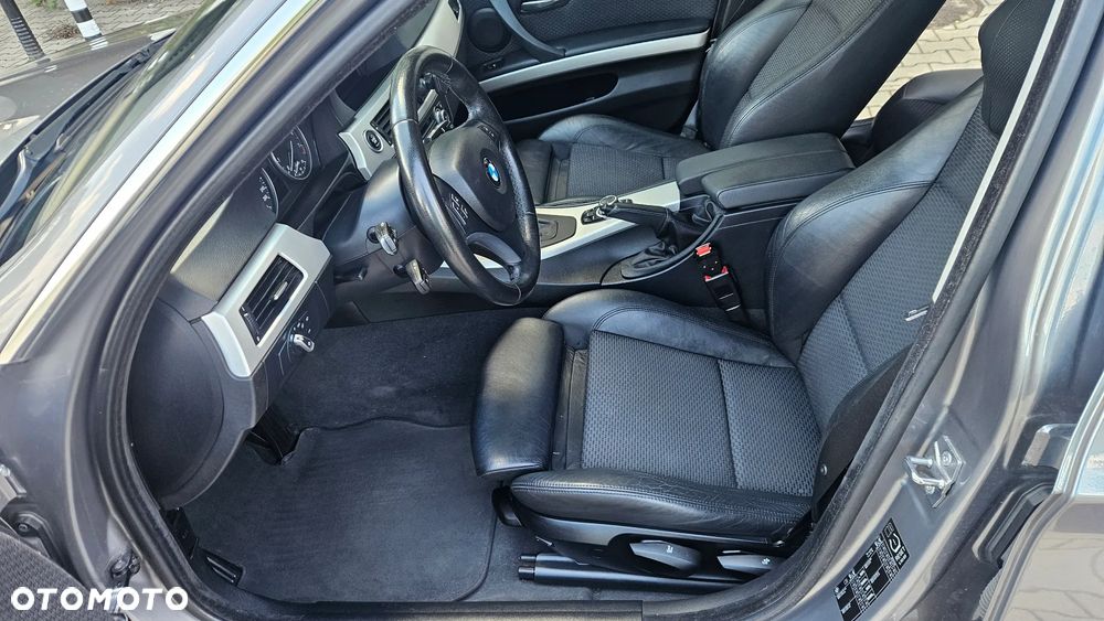 BMW Seria 3 - 21