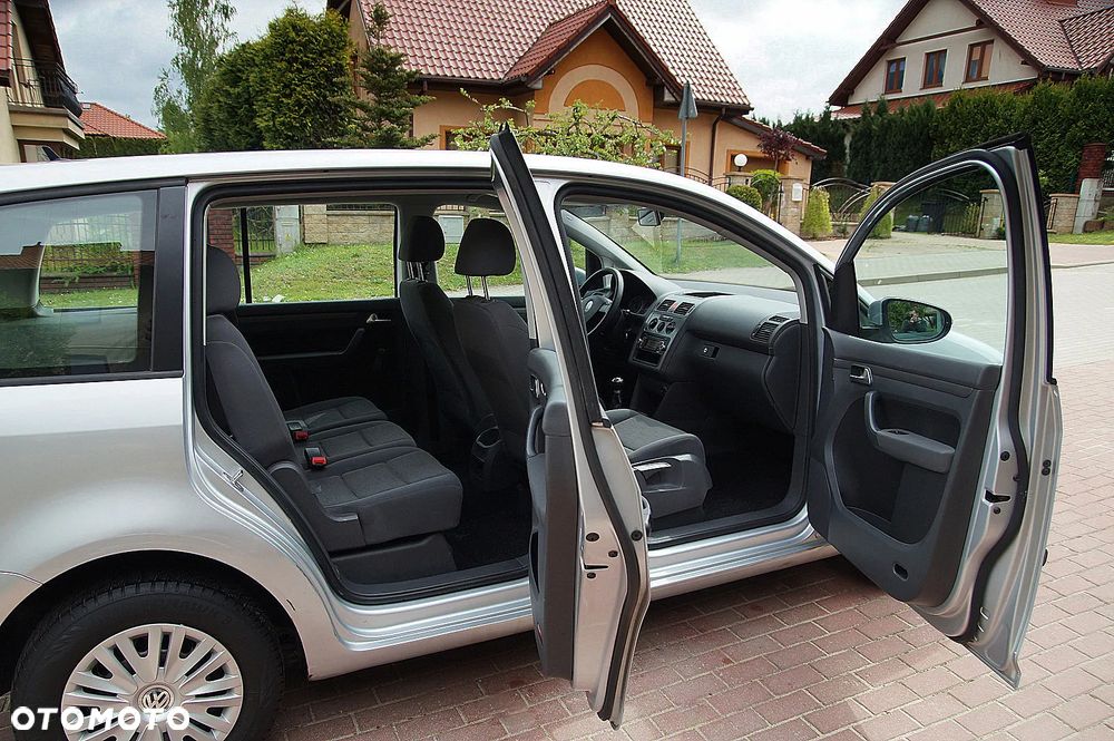 Volkswagen Touran 1.9 TDI Welcome - 18