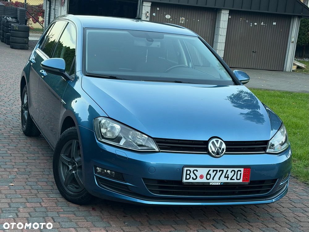 Volkswagen Golf - 2