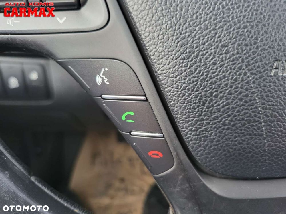 Kia Ceed - 14