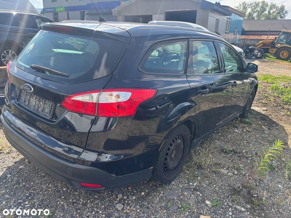 Klapa bagażnika Ford Focus kombi mk3 - 2