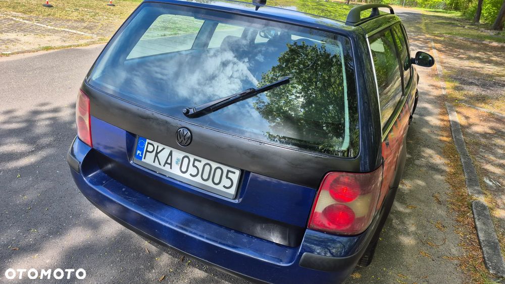 Volkswagen Passat 1.9 TDI Trendline - 18