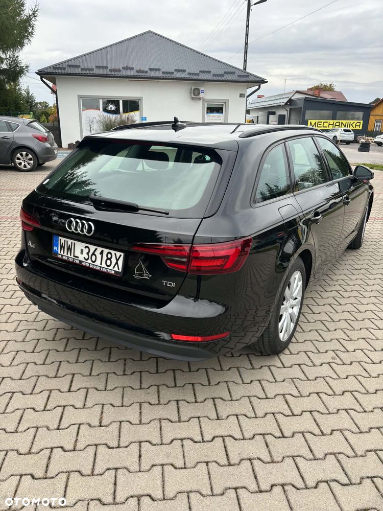 Audi A4 Avant - 4