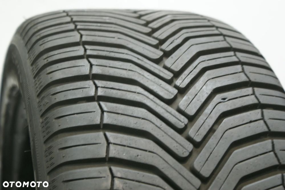 225/45R17 MICHELIN CROSSCLIMATE , 6,2mm B3553 - 1
