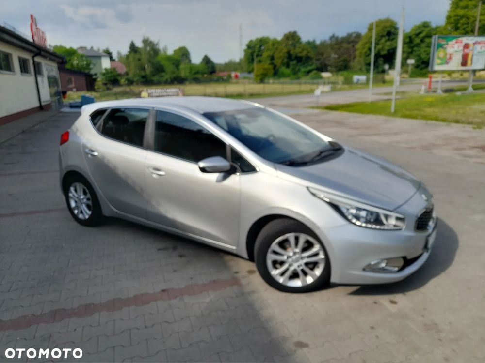 Kia Ceed 1.6 CRDi S - 4