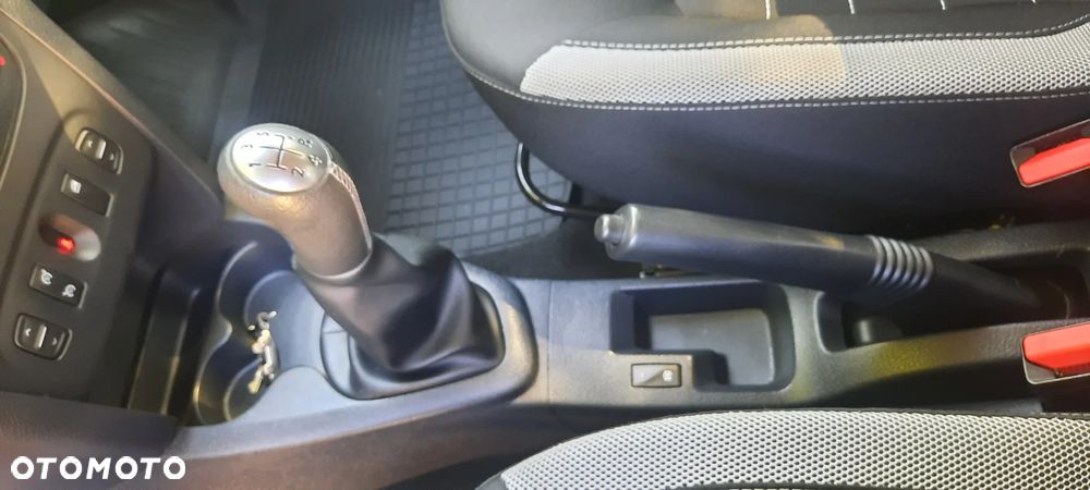 Dacia Sandero Stepway 1.5 dCi Outdoor S&S - 13