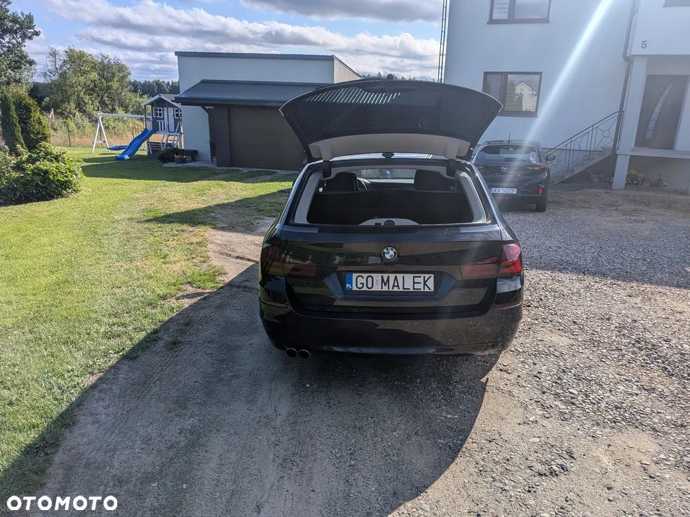BMW Seria 5 520d - 5