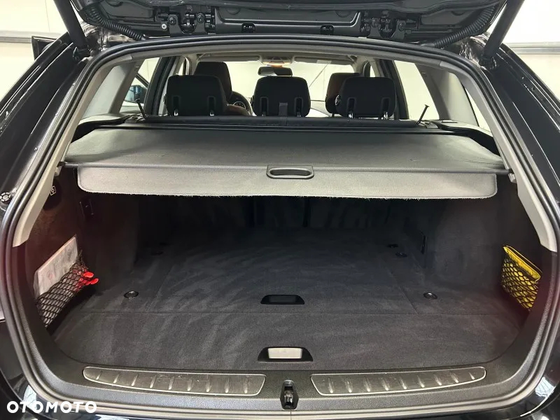 BMW Seria 3 318d Advantage - 28