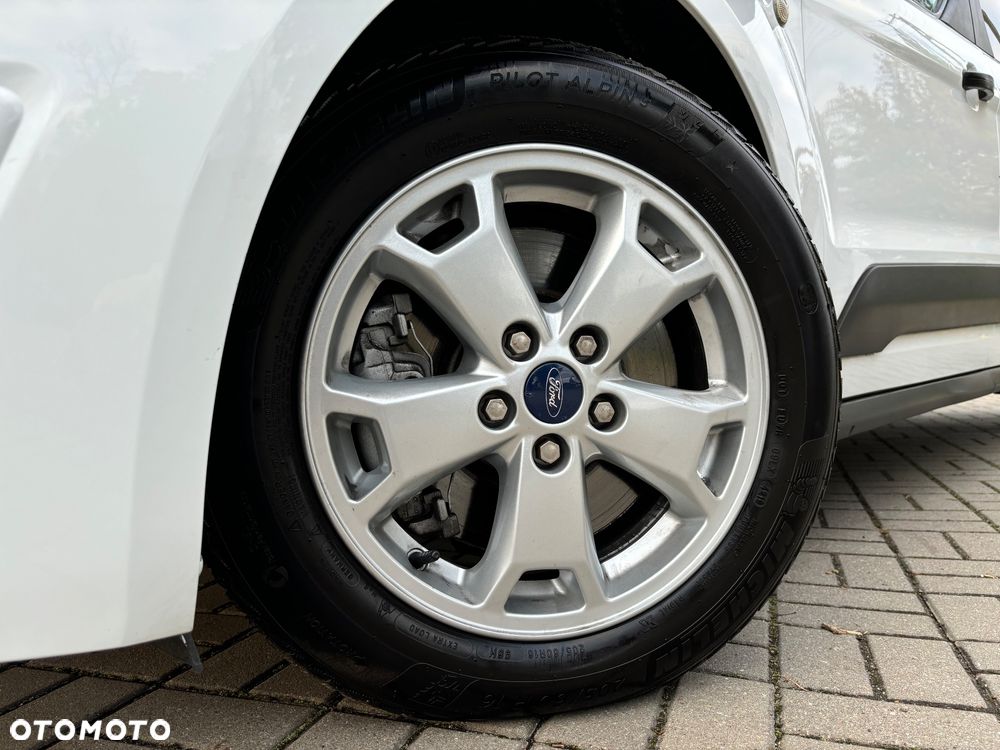 Ford Tourneo Connect Grand - 30