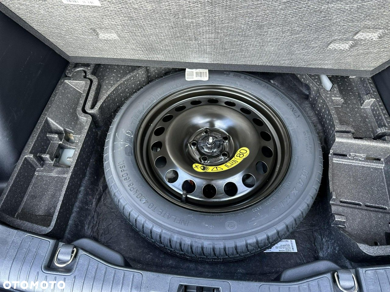 Ford Kuga - 32