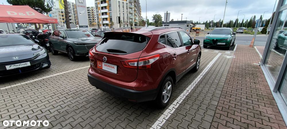Nissan Qashqai 1.6 DIG-T Tekna+ - 3