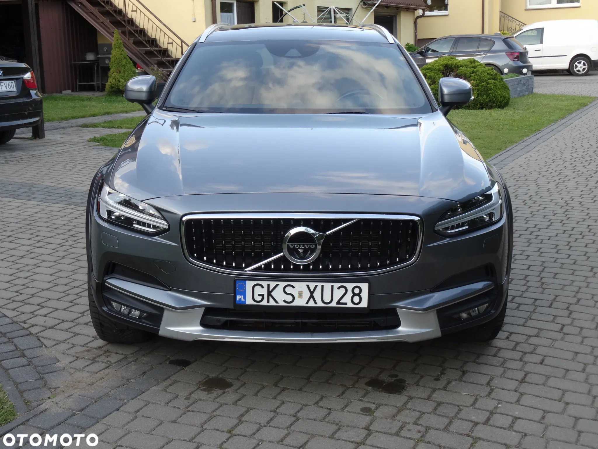 Volvo V90 Cross Country - 26