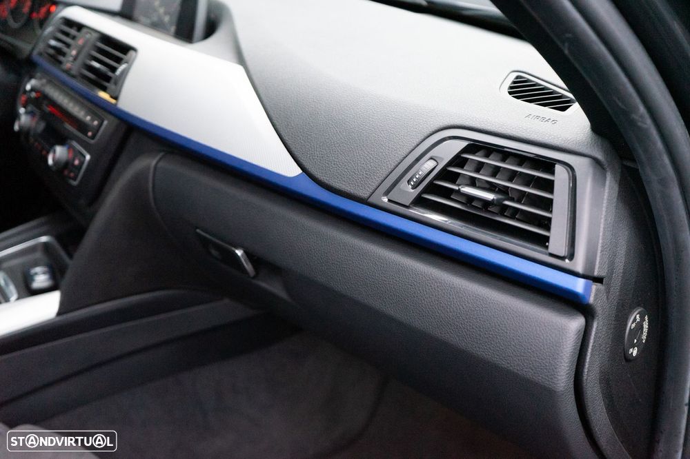 BMW 320 d Pack M - 49