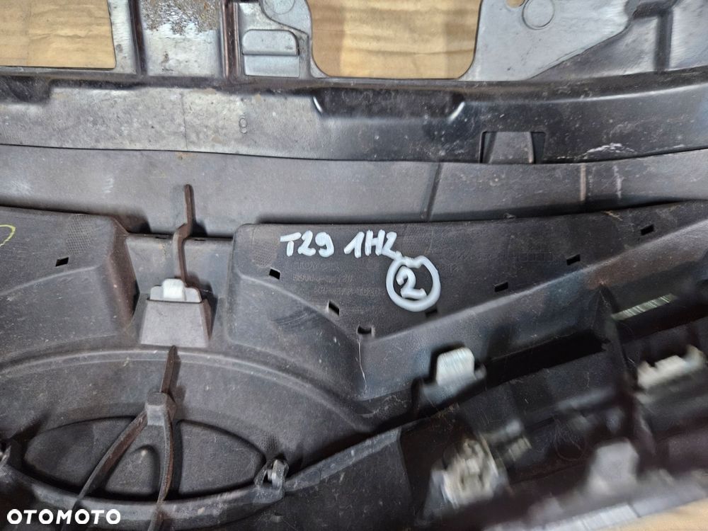 toyota avensis t29 15-18 grill atrapa 1h2 - 4