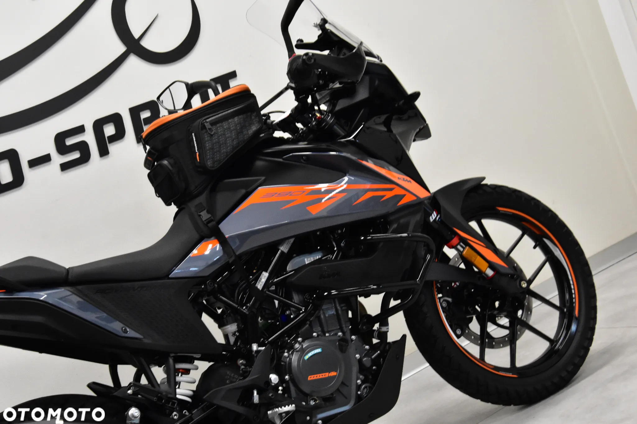 KTM Adventure - 15
