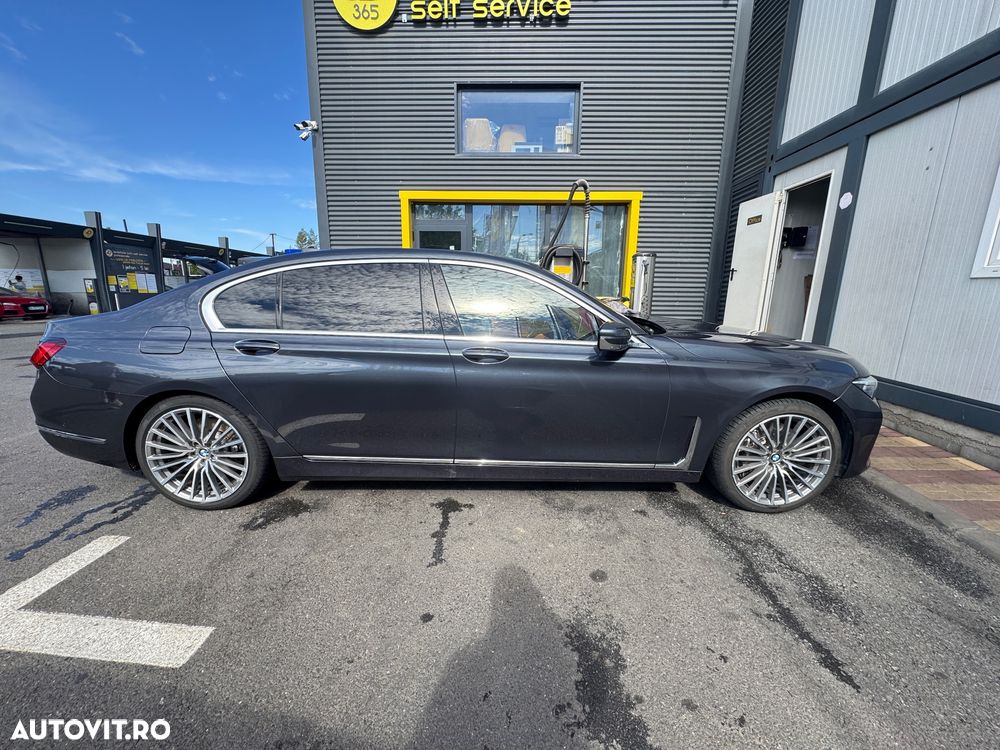 BMW Seria 7 745Le xDrive AT PHEV - 7