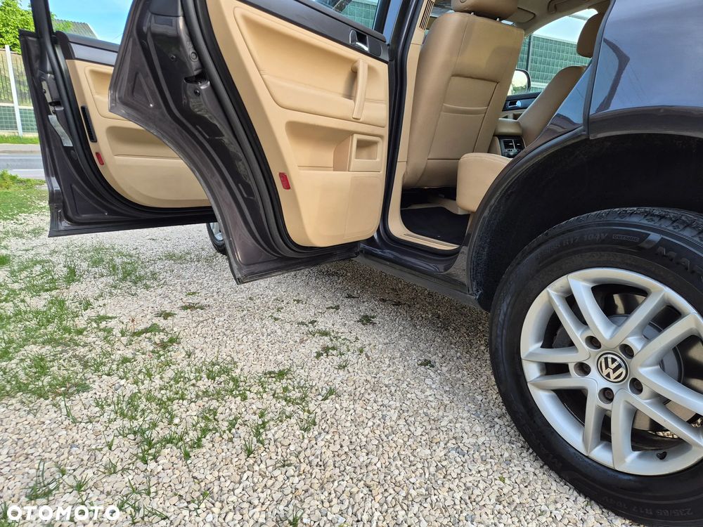 Volkswagen Touareg 3.0 V6 TDI DPF Automatik Individual - 13